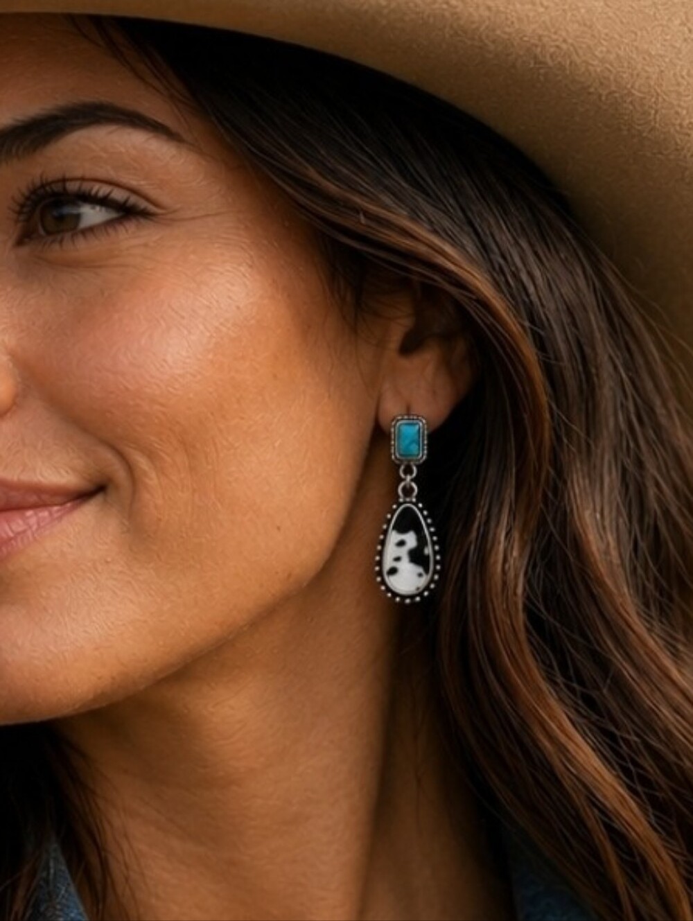 NWT Turquoise Cowhide Lightweight Teardrop Dangle Earrings Western Boho Boutique
